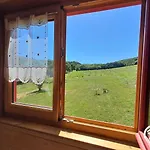 La Roulotte Du Tonnelier Castelnau-de-Montmiral